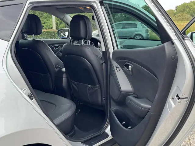 Hyundai ix35 1.6i GDI Go! 2015 Benzine 20