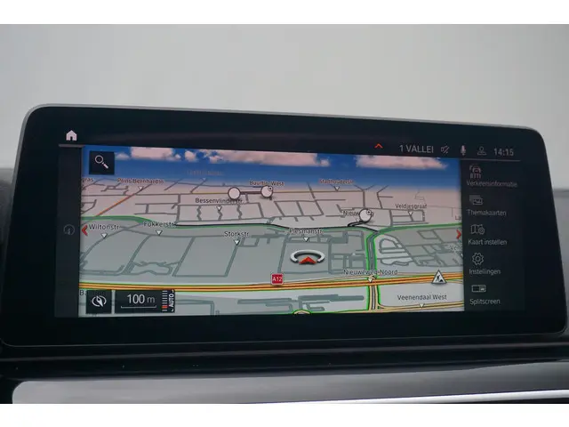 BMW 5 Serie Sedan M550i xDrive 2021 Benzine 22