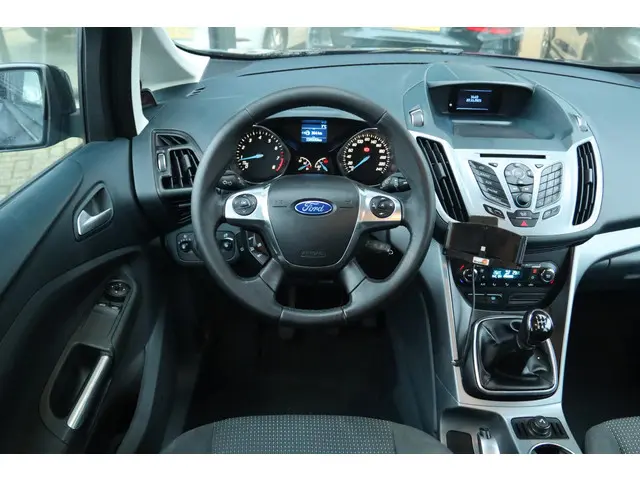 Ford C-MAX 1.6 TITANIUM 2013 Benzine 14