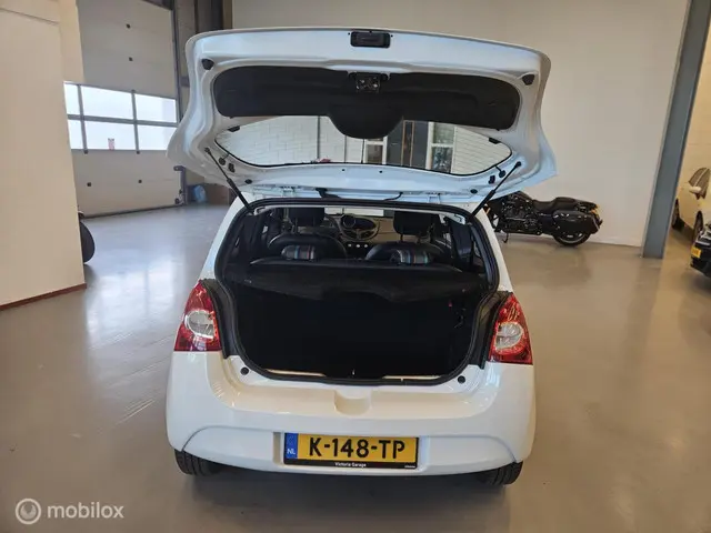 Renault Twingo 1.2 16V Parisienne 2014 Benzine 6