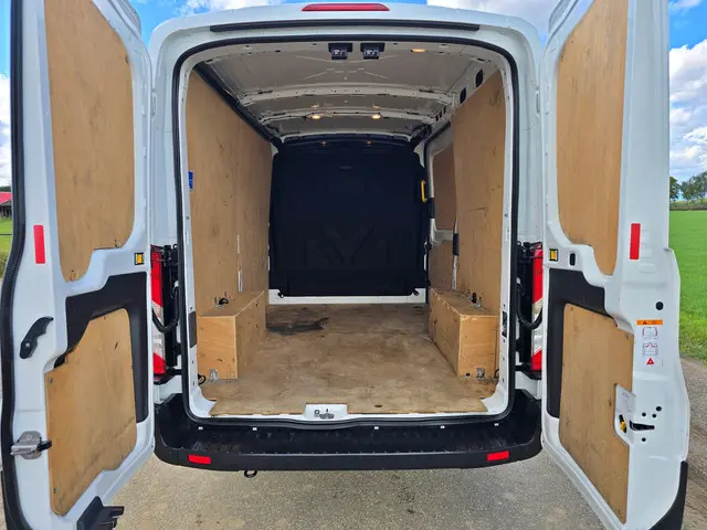 Ford Transit 350 2.0 TDCI L2 H2 2021 Diesel 6
