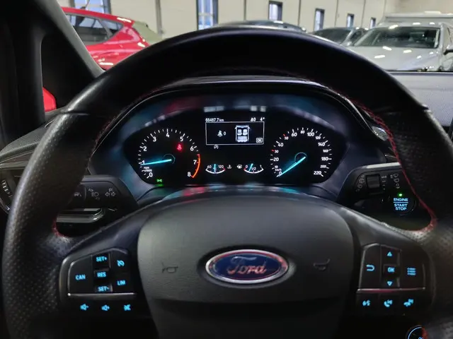 Ford Fiesta 1.0 EcoBoost Hybrid ST-Line 2021 Benzine 2