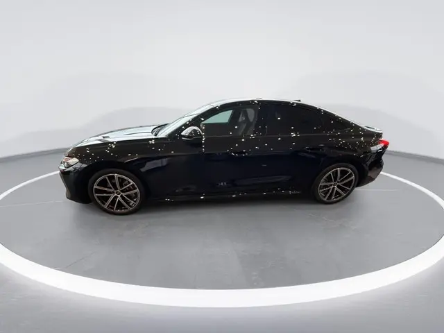 Audi A5 Limousine S edition 35 TFSI 150 PK 2025 Benzine 9