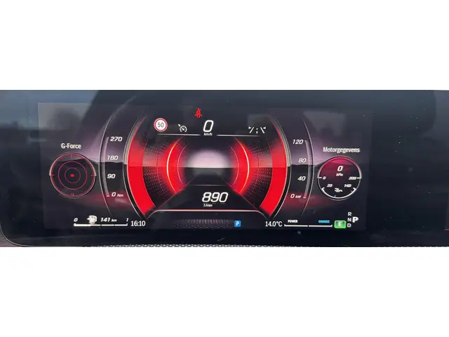 Mercedes-Benz A-Klasse 200 AMG Line 2024 Benzine 10