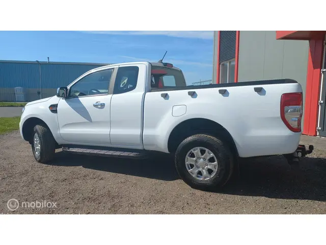 Ford Ranger 2.0 EcoBlue XLT Super Cab 2021 Diesel 3