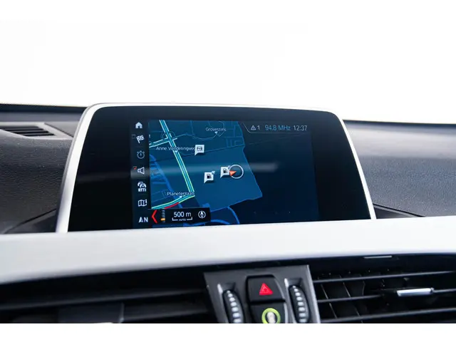 BMW X1 sDrive20i High Executive 2019 Benzine 48