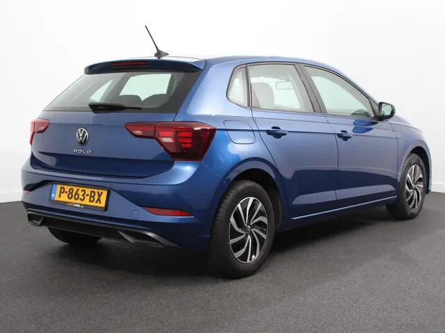 Volkswagen Polo 1.0 TSI Life 2022 Benzine 6