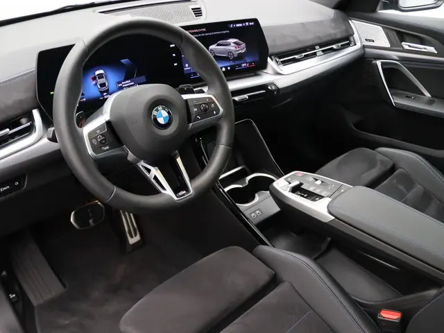 BMW X2 sDrive20i 2025 Benzine 10