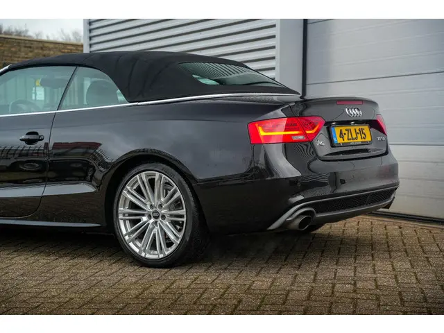 Audi A5 Cabriolet 1.8 TFSI Pro Line S 2014 Benzine 27