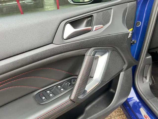 Peugeot 308 1.6 e-THP GTi 250 2016 Benzine 11