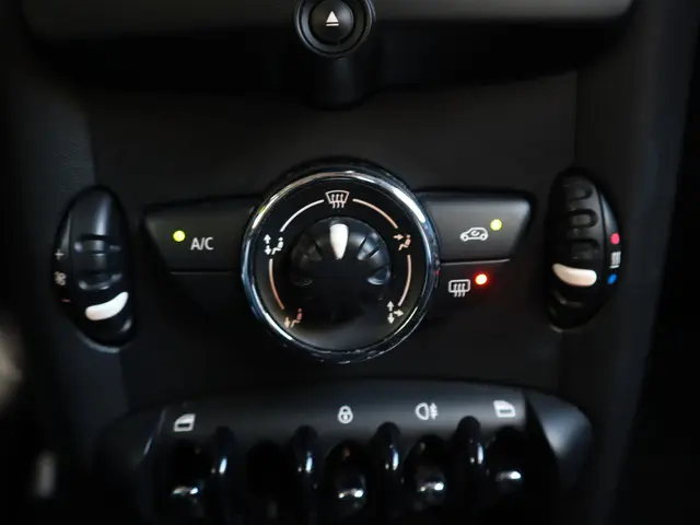 MINI One 1.6 2013 Benzine 13