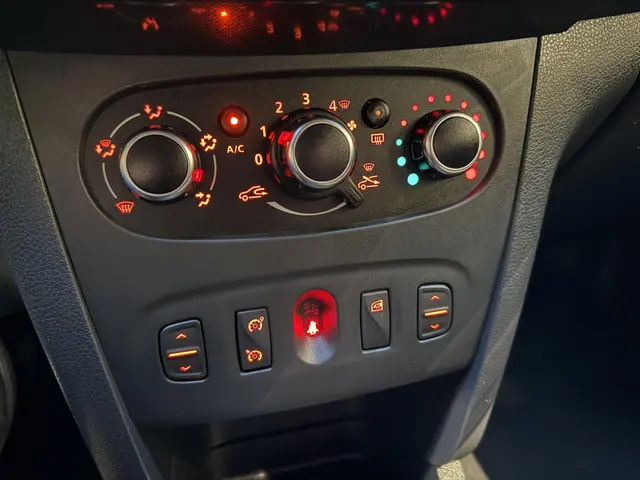 Dacia Sandero 0.9 TCe Tech Road 2020 Benzine 12