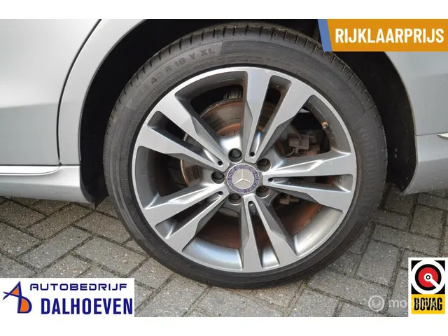 Mercedes-Benz C-Klasse 180 2014 Benzine 33