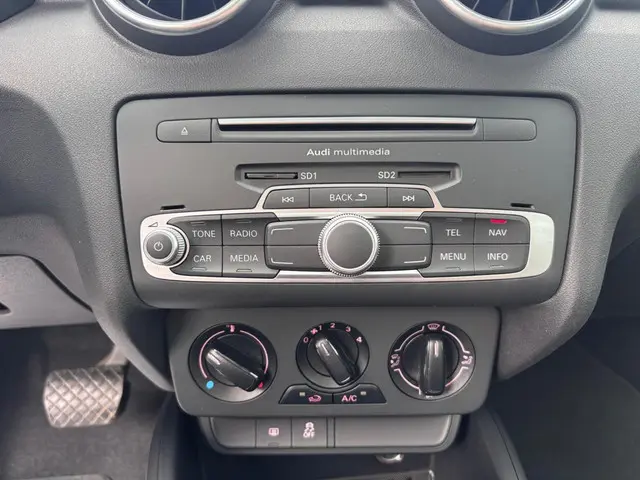 Audi A1 1.0 TFSI Pro Line Automaat 2016 Benzine 11