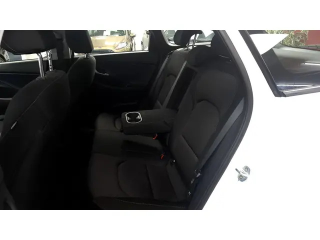 Hyundai i30 Wagon 1.0 T-GDI Comfort 2017 Benzine 18