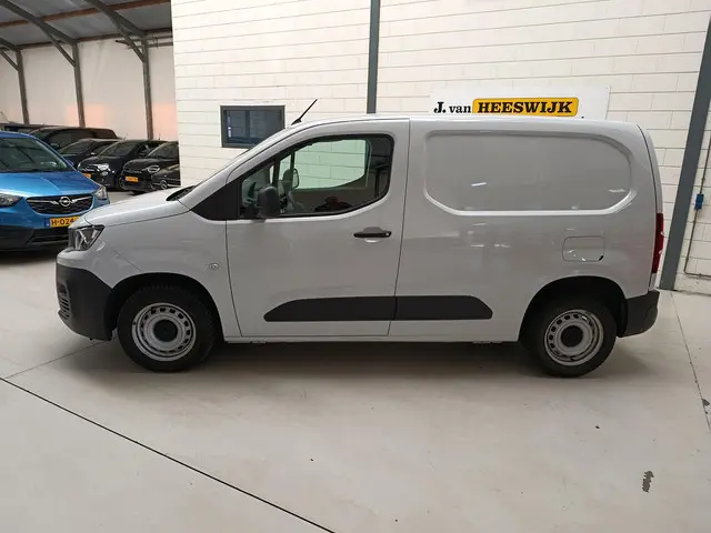 Peugeot Partner 1.5 BlueHDi 100 S&S L1 2023 Diesel 4