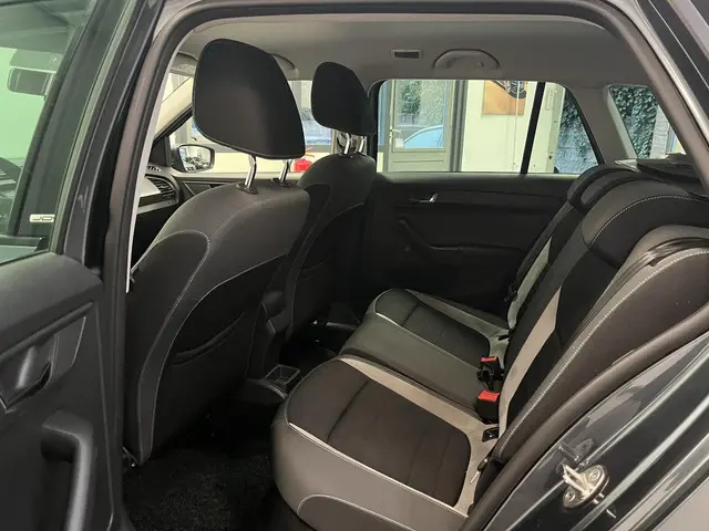 Škoda Fabia Combi 1.2 TSI JOY 2017 Benzine 15