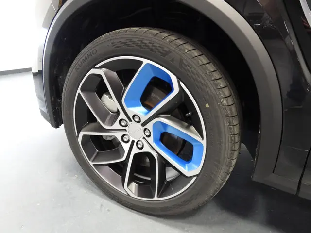 Lynk & Co 01 1.5 PHEV !NIEUW! 2025 Hybride Benzine 42