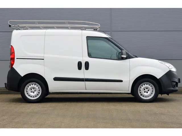 Opel Combo 1.3 CDTi L1H1 Edition 2018 Diesel 5