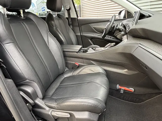 Peugeot 5008 1.6 PureTech Blue Lease Premium 2019 Benzine 5