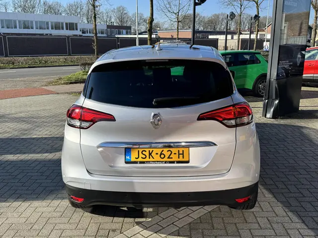 Renault Scénic TCe 140 Techno 2021 Benzine 6