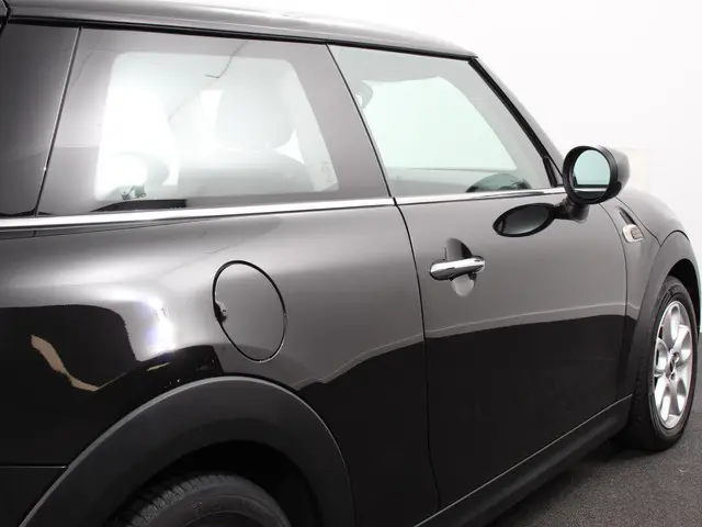 MINI One Mini 1.5 First Salt 2019 Benzine 27