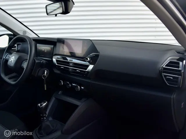 Citroën C4 100pk Feel | Airco | Navi | 2021 Benzine 9