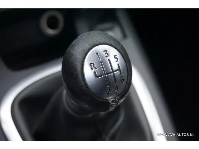 Renault Scénic 1.2 TCe Expression 2012 Benzine 16