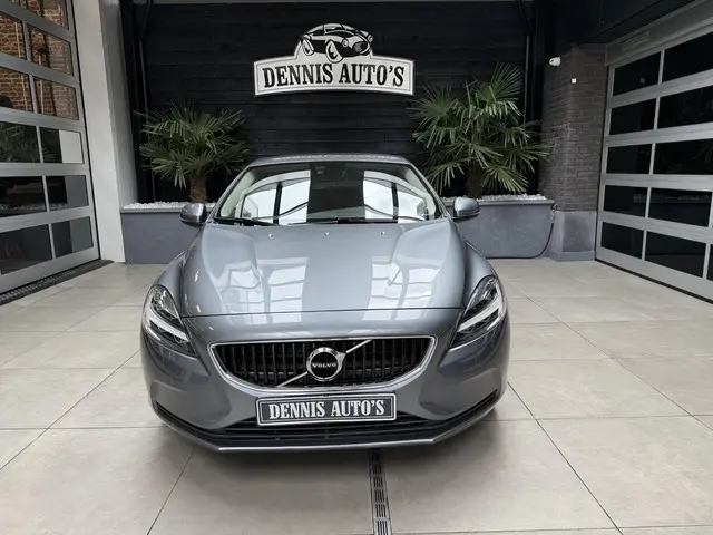 Volvo V40 1.5 T2 Inscription Automaat! 2019 Benzine 2