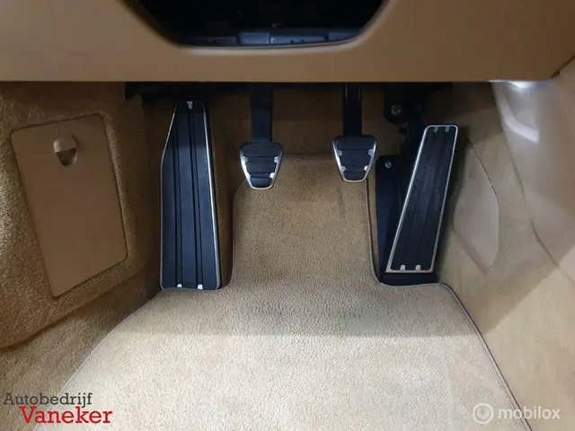 Porsche 911 Carrera 2013 Benzine 18