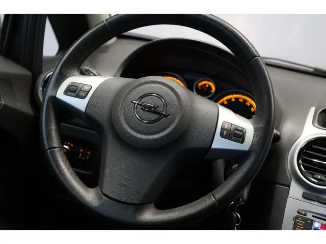 Opel Corsa 1.4 16V Cosmo |Navi|Bluetooth| 2012 Benzine 18