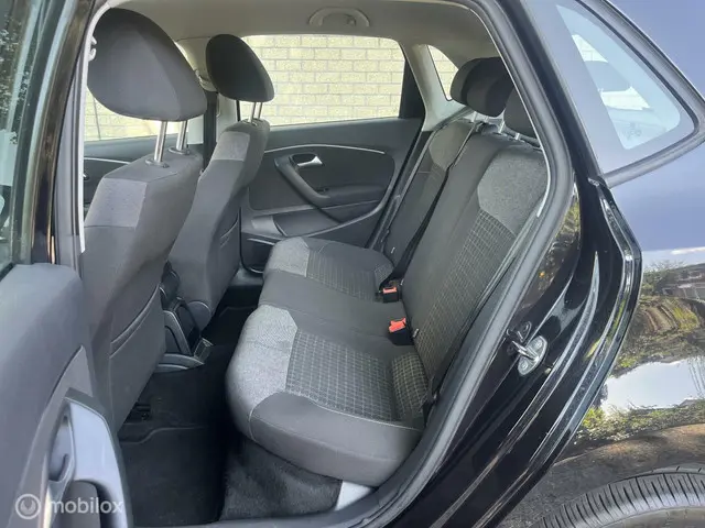 Volkswagen Polo 1.2 TSI Comfortline 2014 Benzine 9