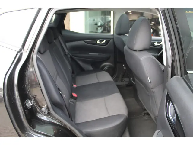 Nissan QASHQAI 1.2 Connect Edition PANORAMA 2015 Benzine 27