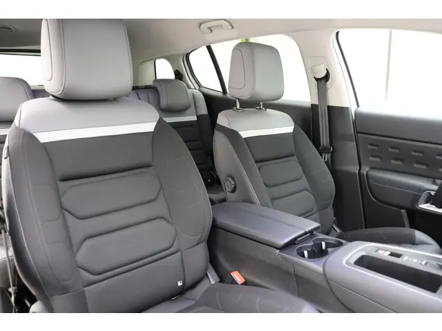 Citroën C5 Aircross 1.2 PureTech 130pk Feel 2022 Benzine 10