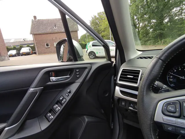 Subaru Forester 2.0 Premium 2017 Benzine 22