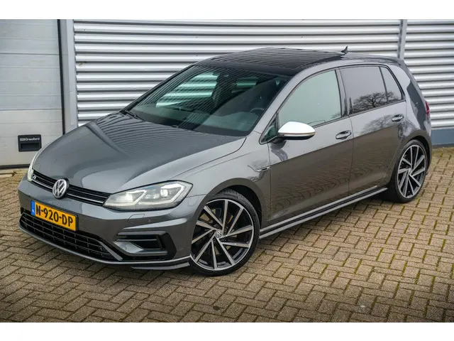 Volkswagen Golf 2.0 TSI 4Motion R 2017 Benzine 27