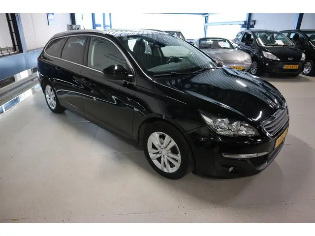 Peugeot 308 SW 1.2 e- PANO + NAV + CAM + TREKHAAK ! ! ! 2014 Benzine 7