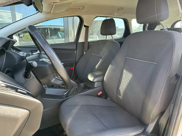 Ford Focus Wagon 1.0 EcoBoost Titanium 2013 Benzine 10