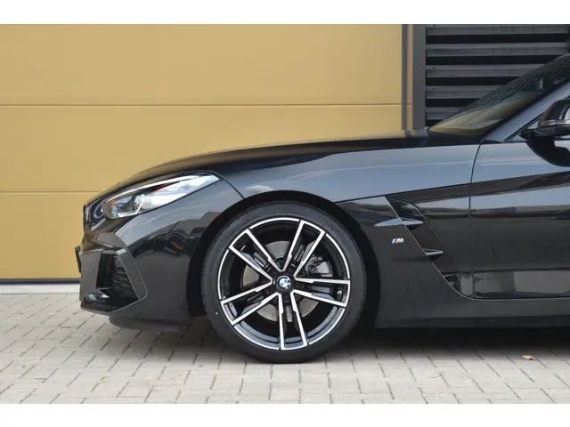 BMW Z4 Roadster sDrive20i 2020 Benzine 4