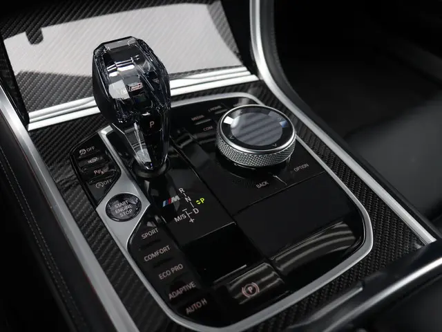 BMW 8 Serie Coupé M850i xDrive 2020 Benzine 18