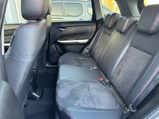 Suzuki Vitara 1.4 S 2016 Benzine 10