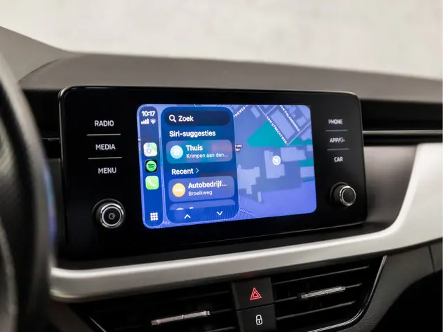 Škoda Kamiq 1.0 TSI Sport 2020 Benzine 27