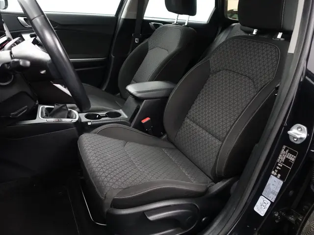 Kia Ceed Sportswagon 1.0 T-GDi DynamicLine- 2021 Benzine 20