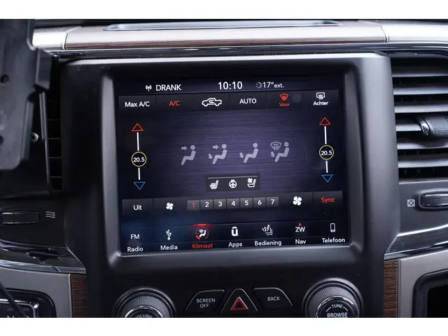 Dodge Ram 1500 5.7 V8 4x4 Crew Cab 5'7 Rebel 2019 Benzine 44