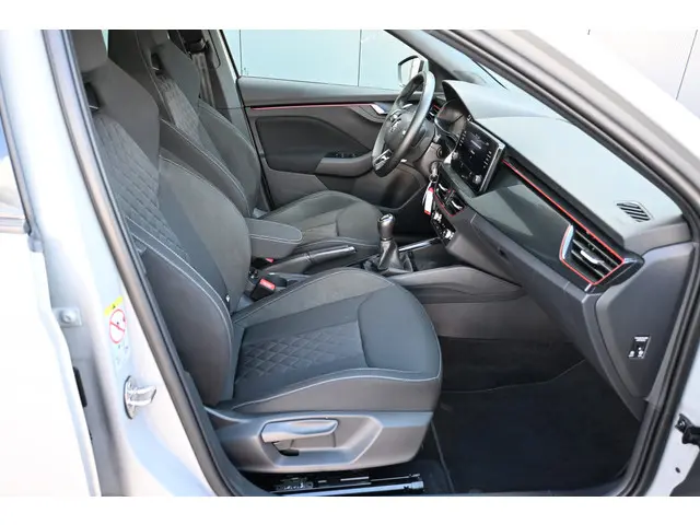Škoda Scala 1.0 TSI Sport Business 2021 Benzine 41