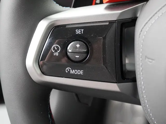 BMW M5 5-serie 2025 Hybride Benzine 18