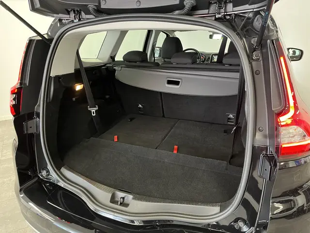 Renault Grand Scénic 1.3 TCe Limited 7p. 2019 Benzine 17