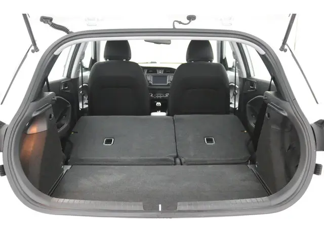 Hyundai i20 1.0 T-GDI Comfort wit 2018 Benzine 30