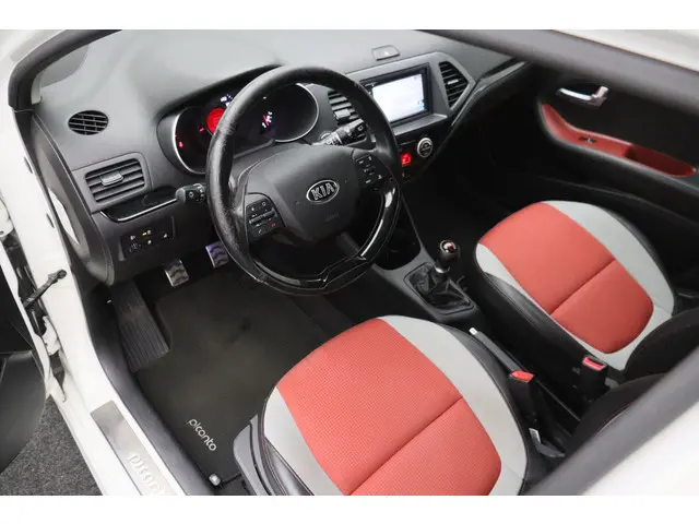Kia Picanto 1.2 CVVT SportsLine 2015 Benzine 10