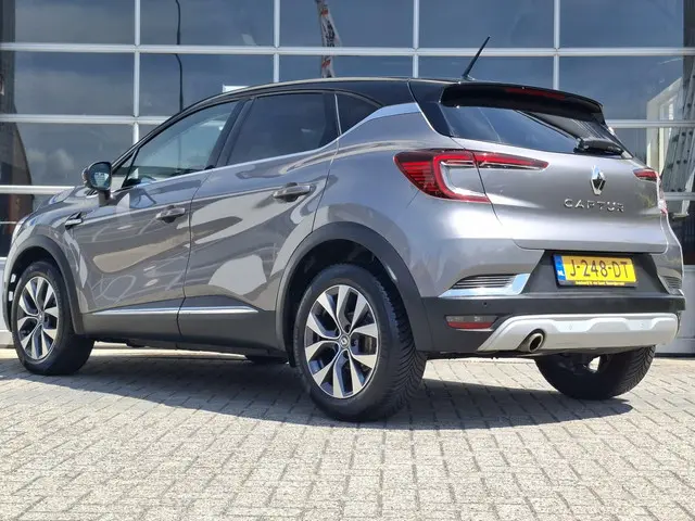 Renault Captur 1.0 TCe 100 Intens 2020 Benzine 3